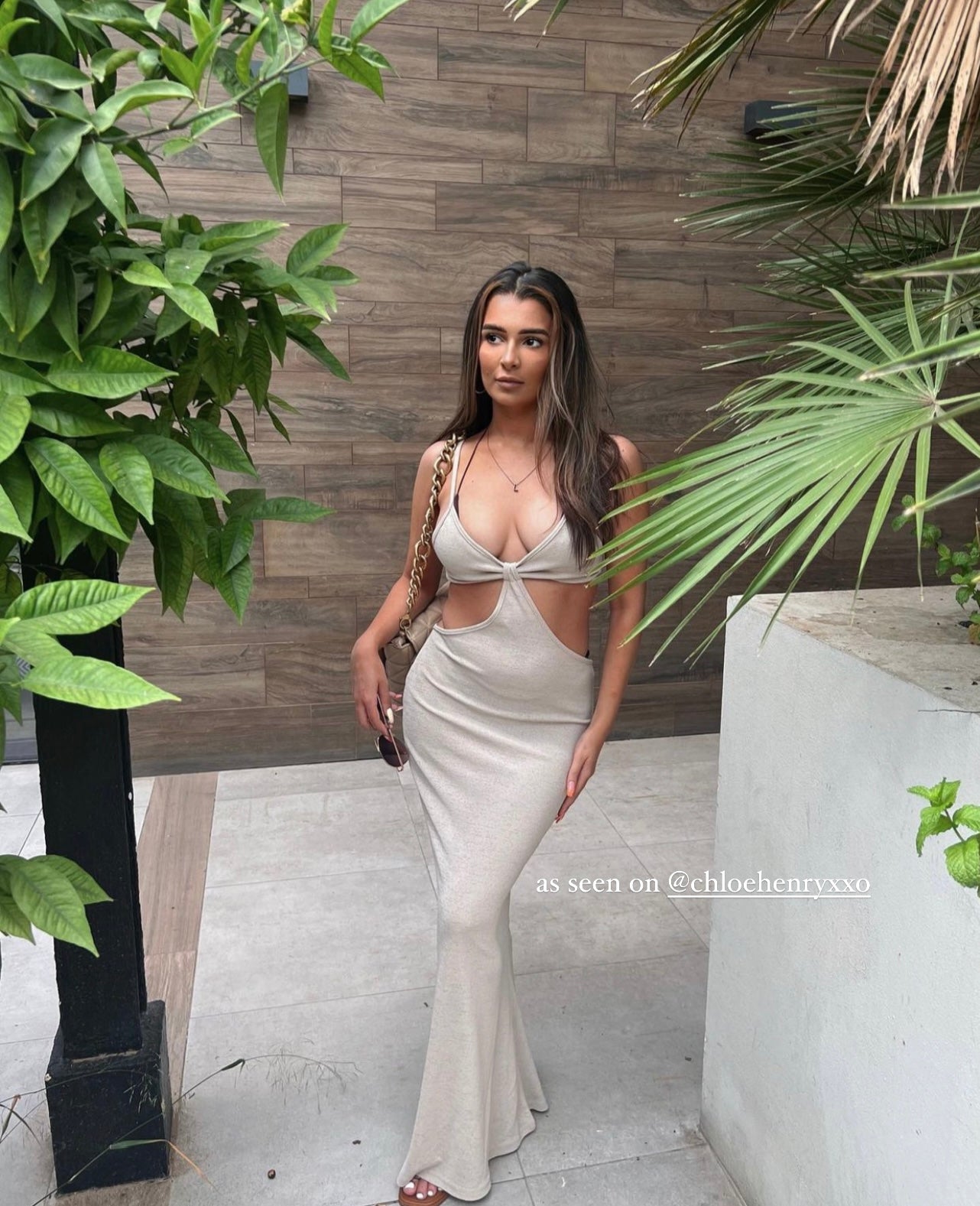KNOT FRONT CUT OUT MAXI DRESS