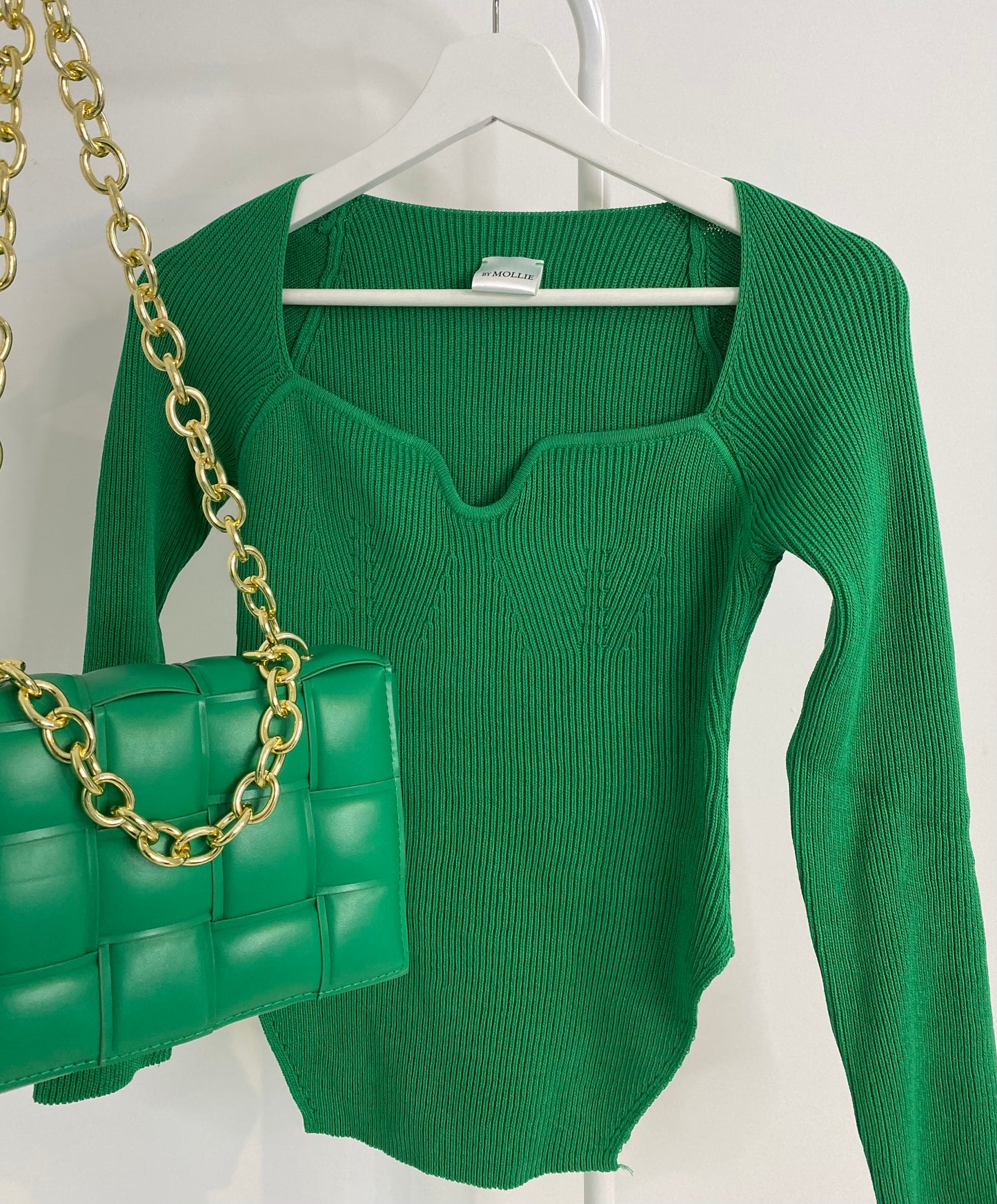 SWEETHEART KNIT TOP