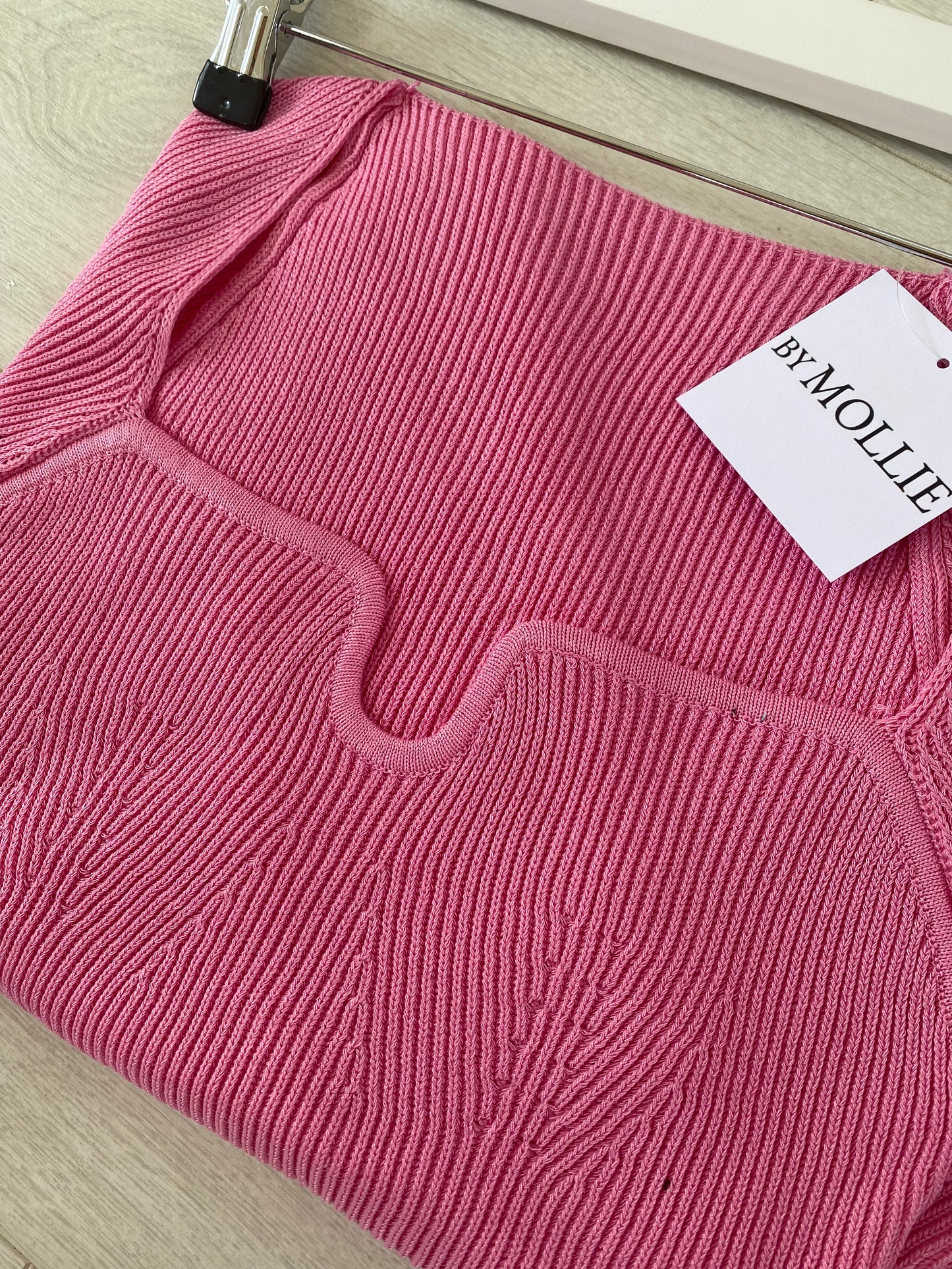 BABY PINK SWEETHEART KNIT TOP