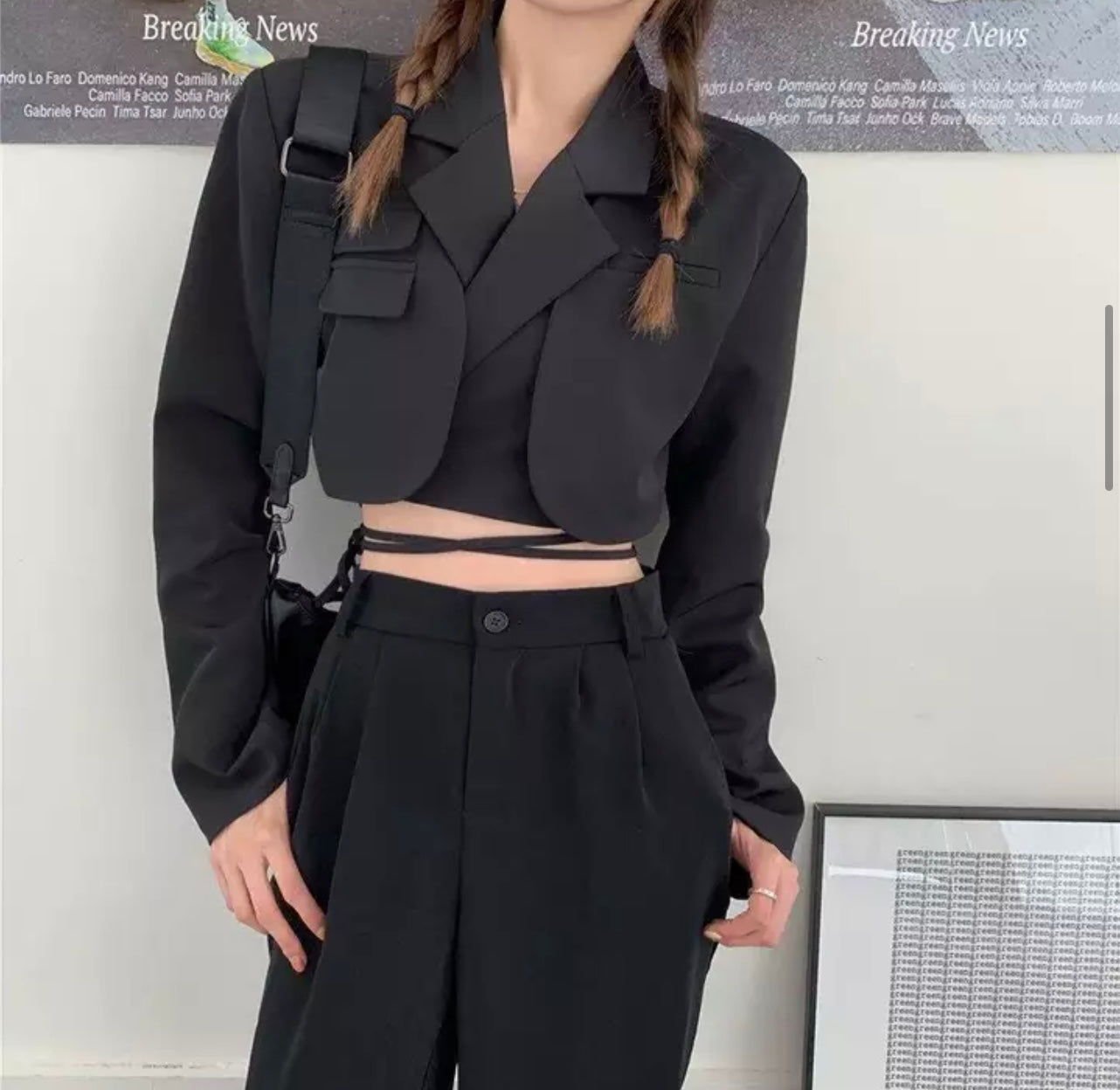 BLACK TIE WAIST CROP BLAZER