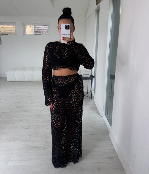 BLACK CUT OUT LONG SLEEVE TOP AND MAXI SKIRT CO-ORD