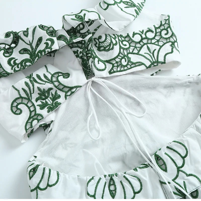 GREEN EMBROIDERED BACKLESS MAXI DRESS
