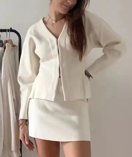 WHITE CARDIGAN AND MINI SKIRT CO-ORD