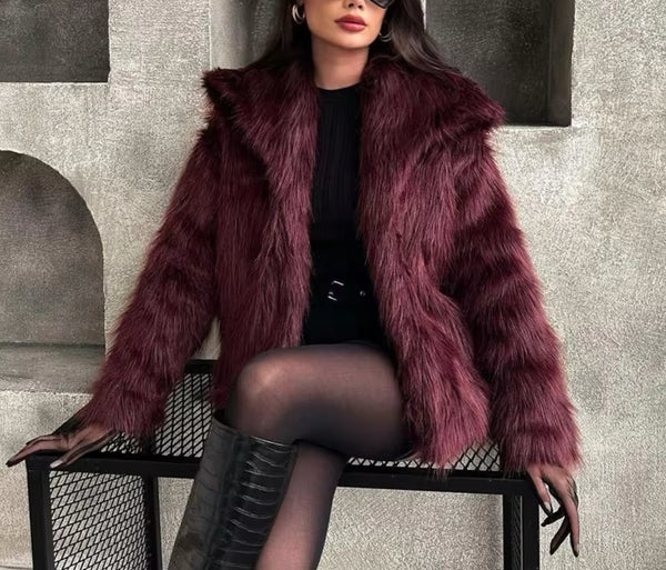 BURGUNDY CROPPED FAUX FUR COAT