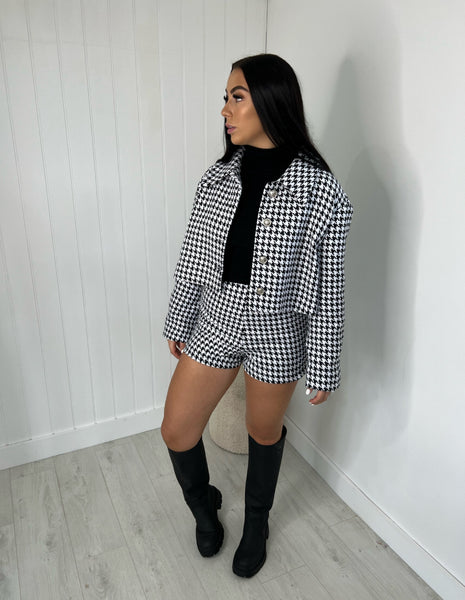 DOGSTOOTH COLLARED JACKET AND SHORTS CO-ORD