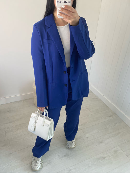NAVY BLUE OVERSIZED BLAZER