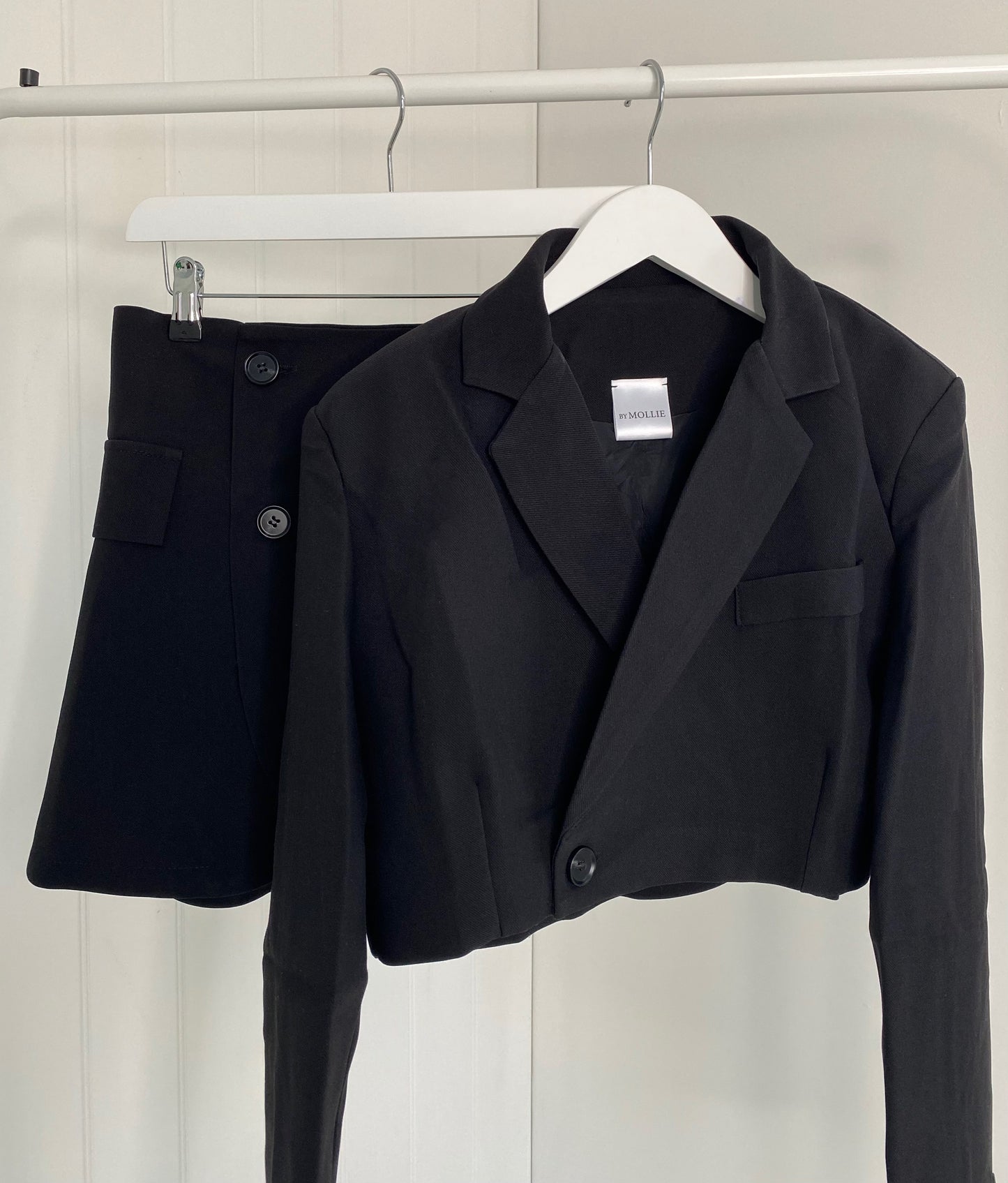 BLACK CROP BLAZER AND MINI SKIRT CO-ORD