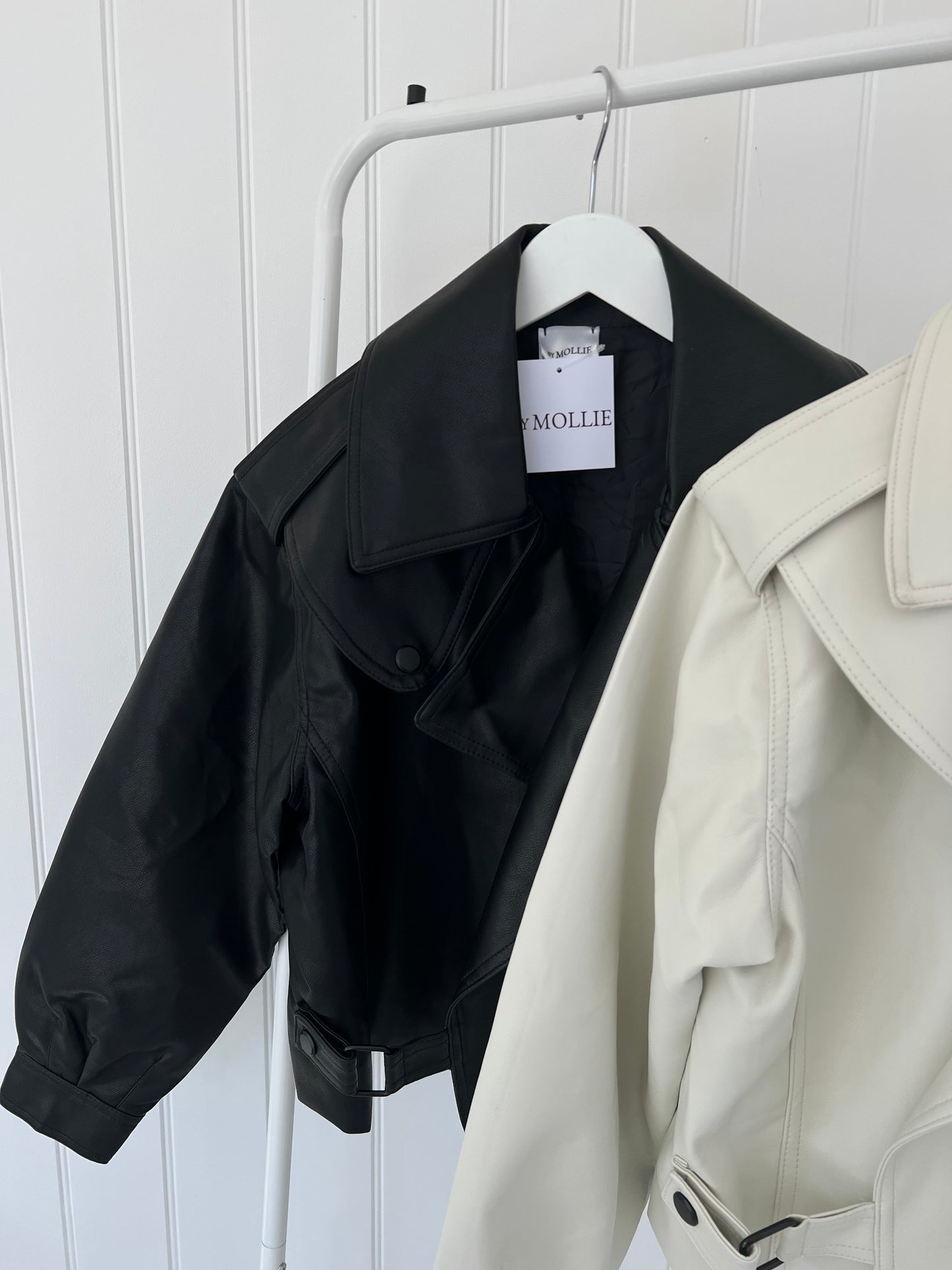 BLACK OVERSIZED VEGAN LEATHER JACKET
