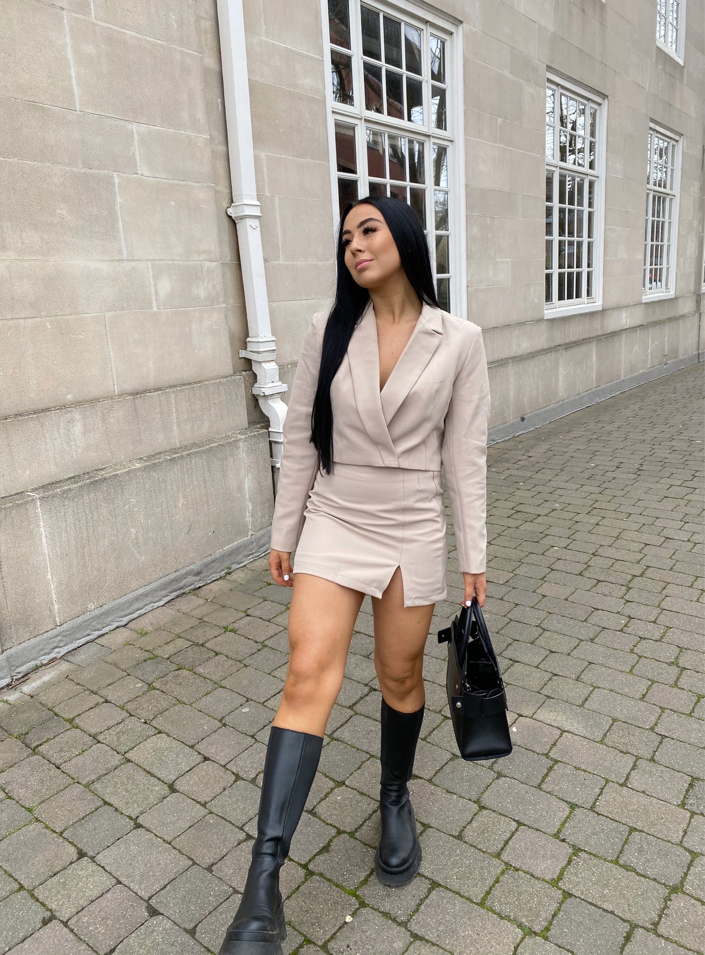 NUDE CROP BLAZER AND MINI SKIRT CO-ORD