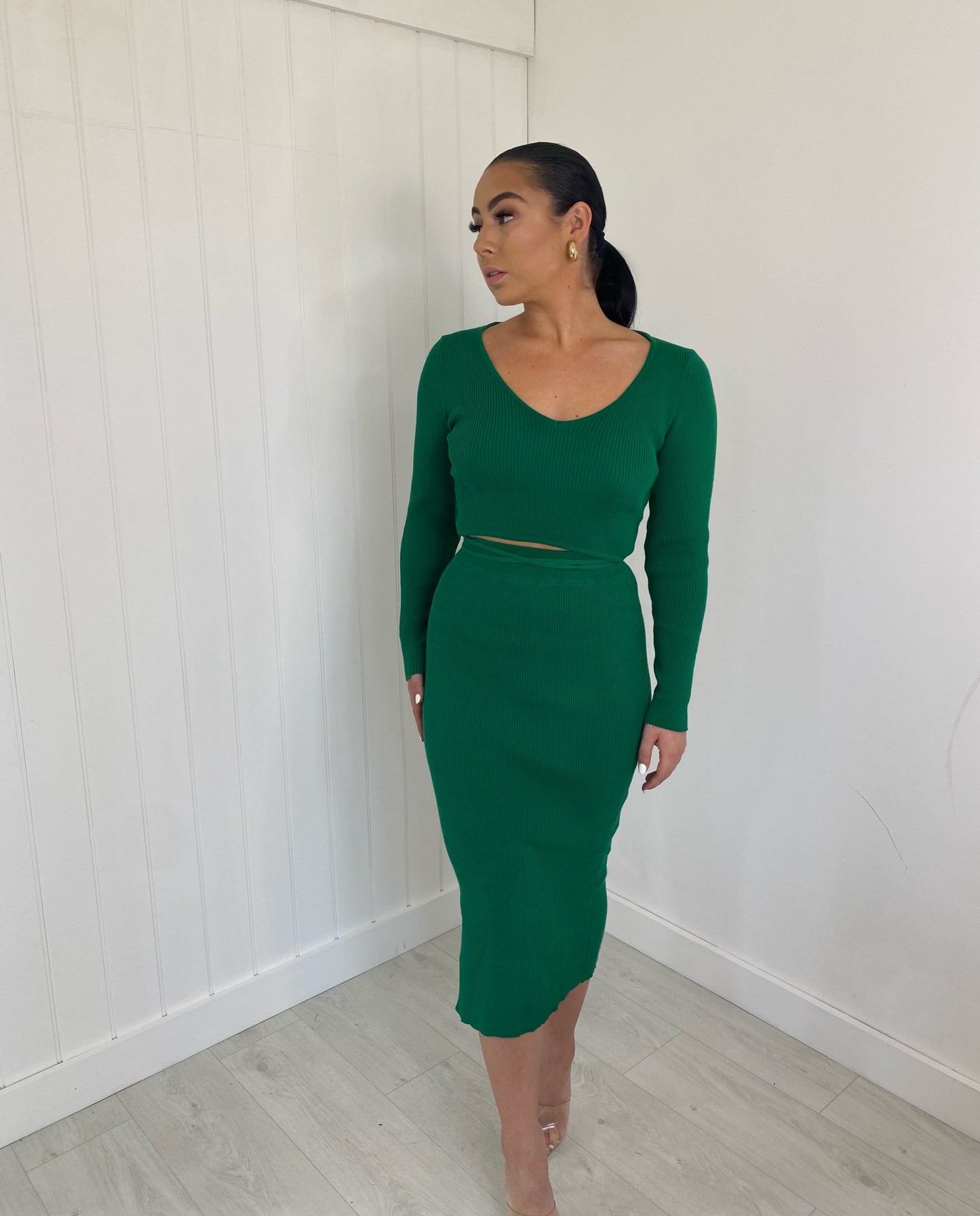 GREEN LONG SLEEVE KNIT TOP AND SKIRT CO-ORD