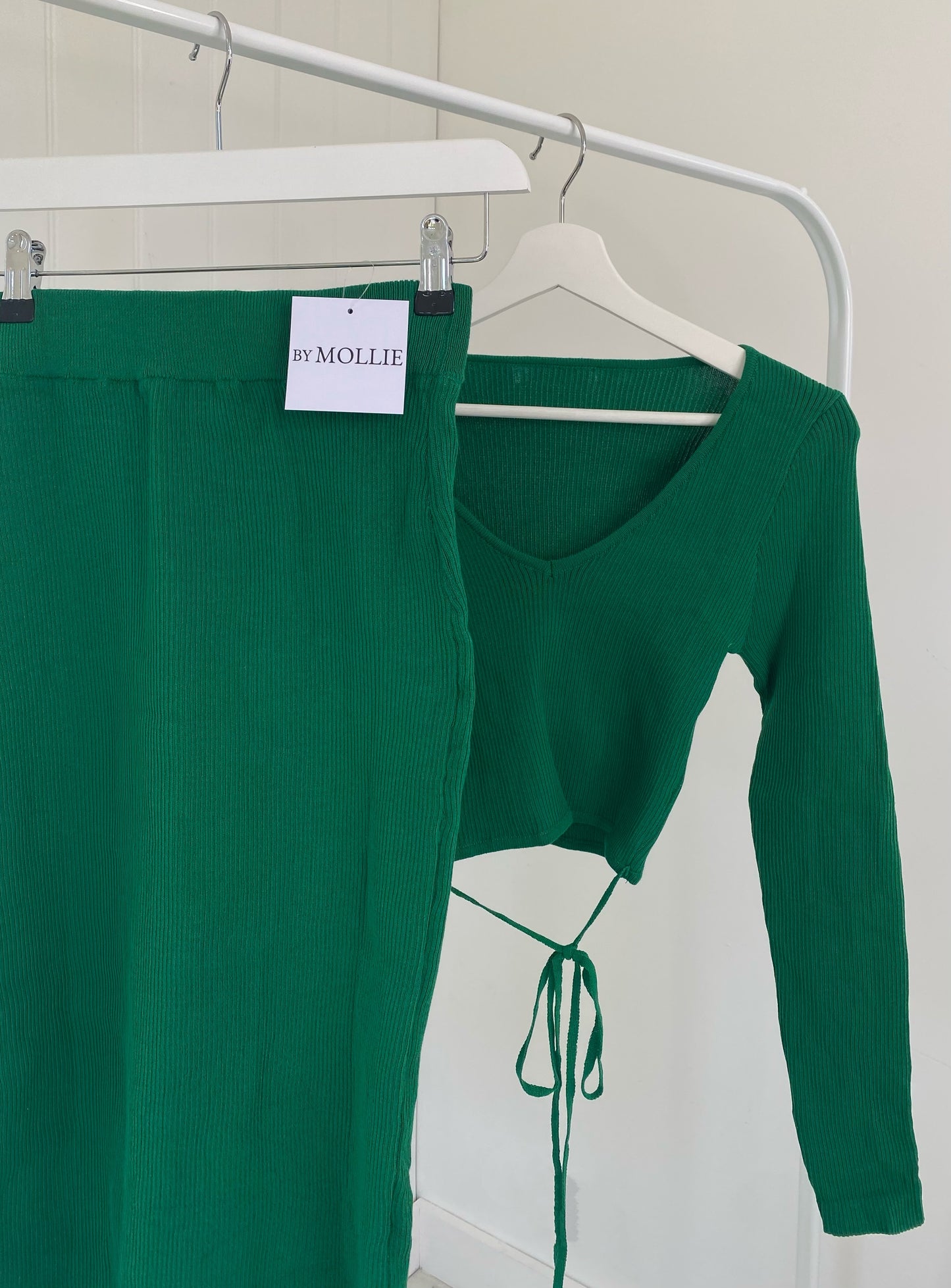 GREEN LONG SLEEVE KNIT TOP AND SKIRT CO-ORD
