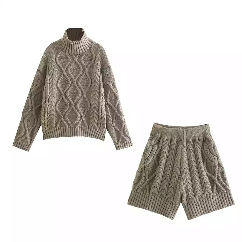 TAUPE CABLE KNIT JUMPER AND SHORTS CO-ORD