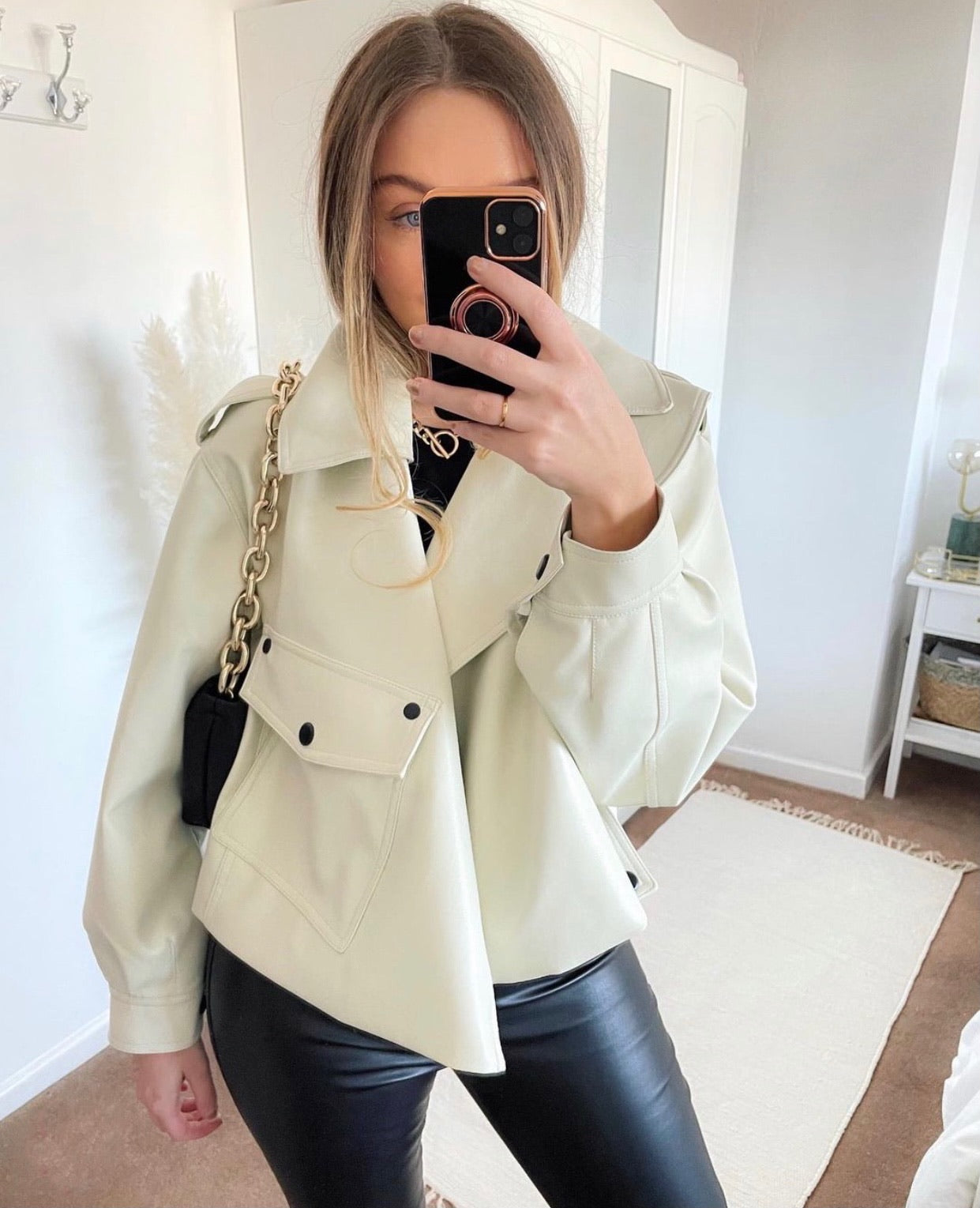 CREAM OVERSIZED VEGAN LEATHER JACKET