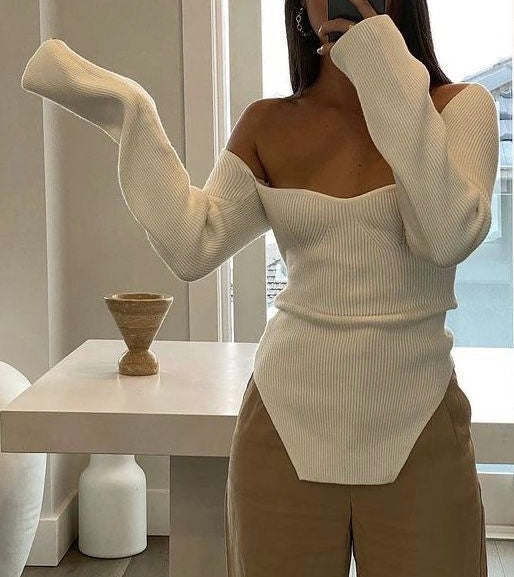WHITE SQUARE NECK KNITTED JUMPER