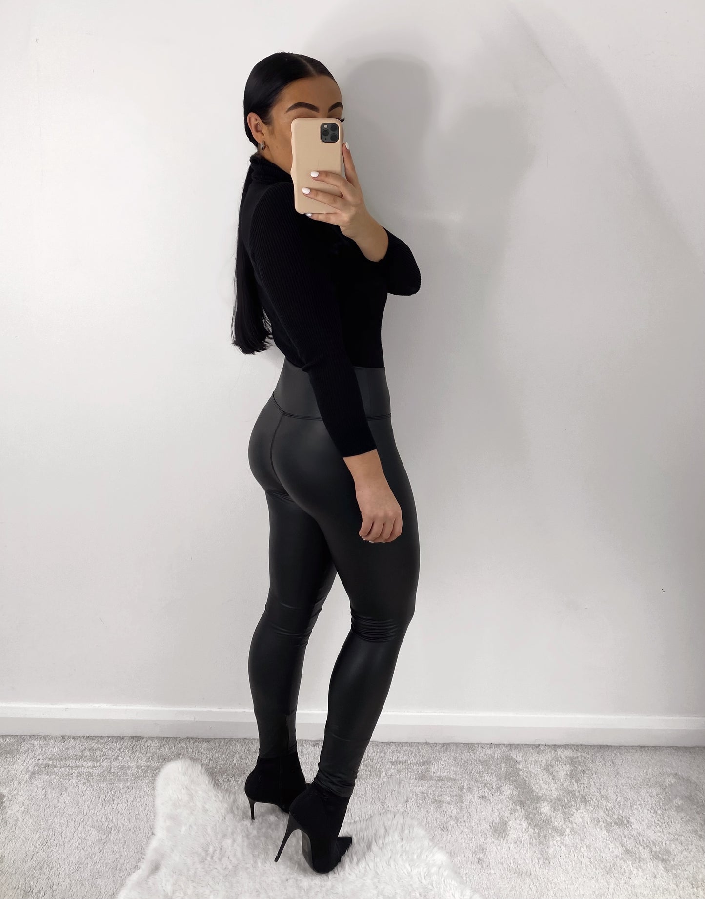 HIGH WAIST WET LOOK LEGGINGS