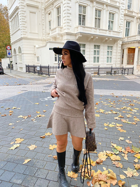 TAUPE KNIT JUMPER AND MINI SKIRT CO-ORD