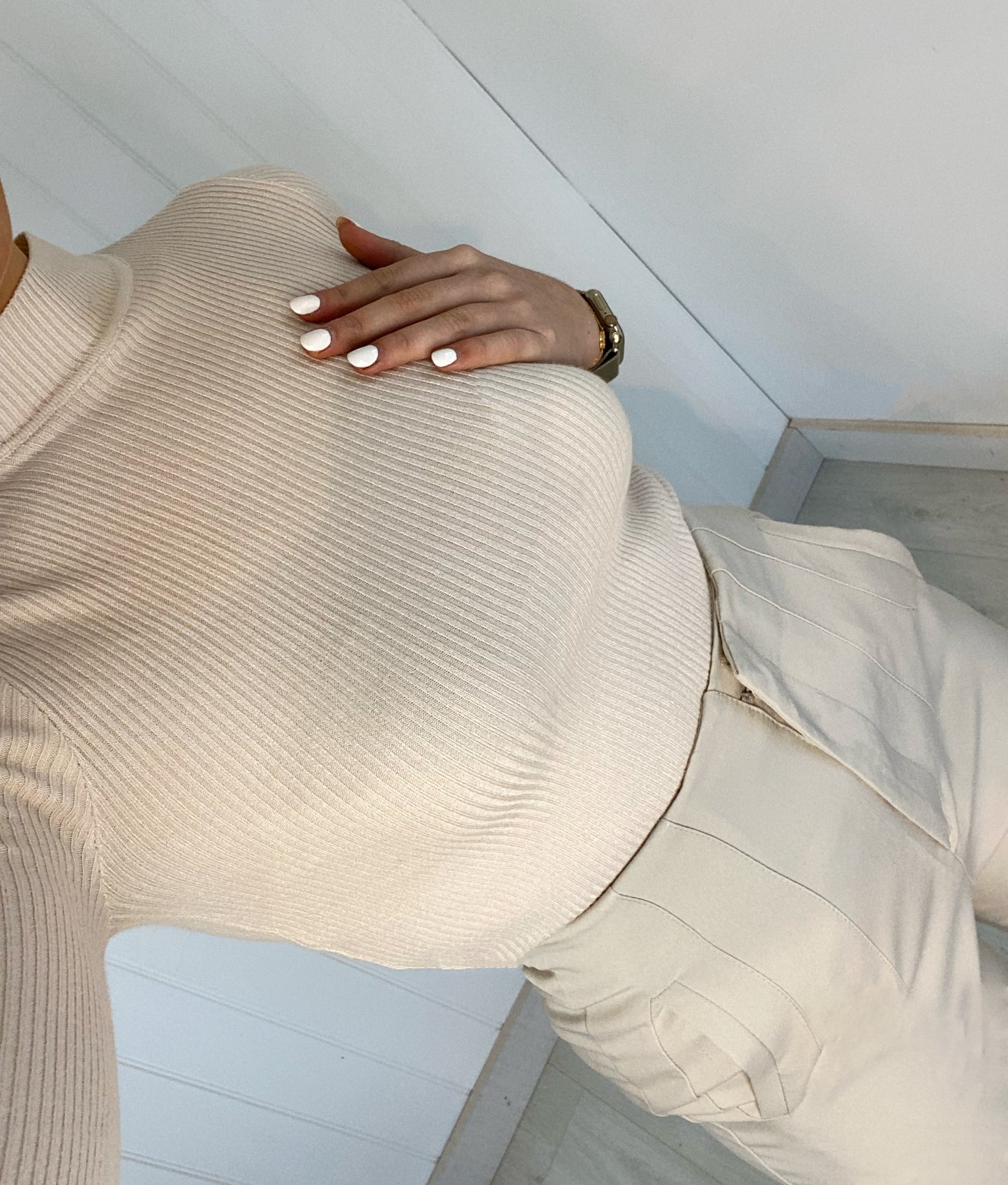 BASIC HIGH NECK KNIT ROLL NECK