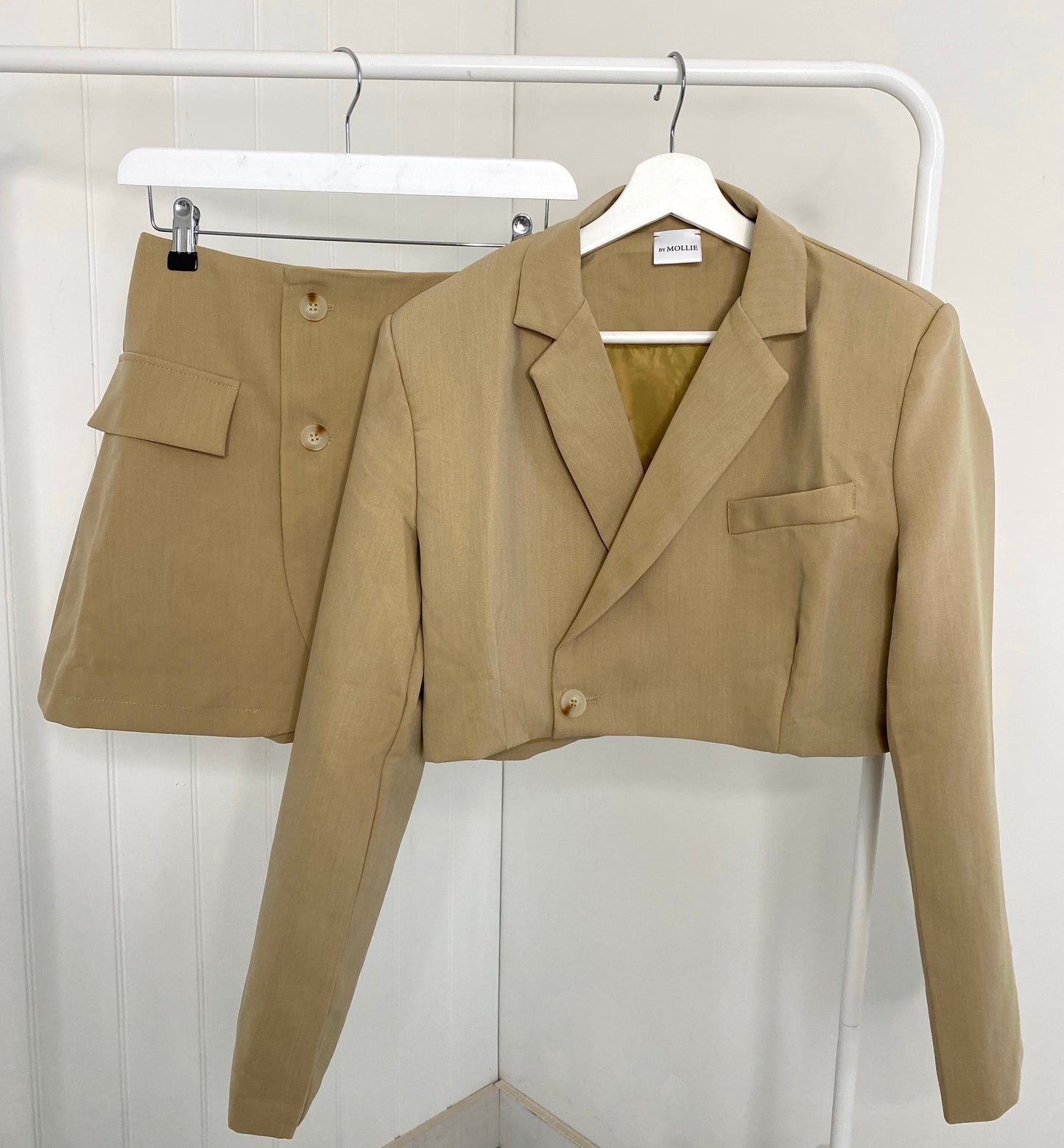 BEIGE CROP BLAZER AND MINI SKIRT CO-ORD