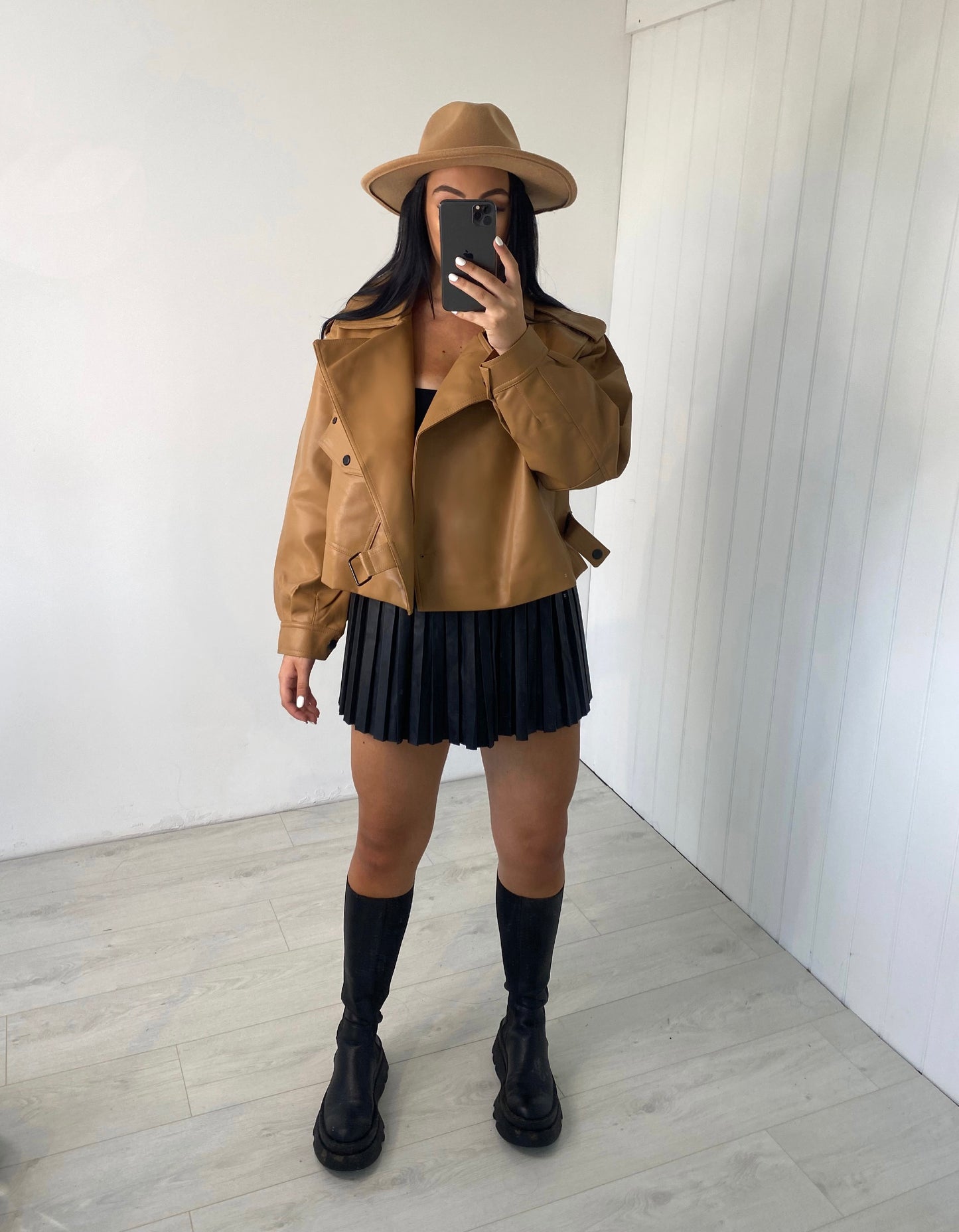 CAMEL OVERSIZED VEGAN LEATHER JACKET