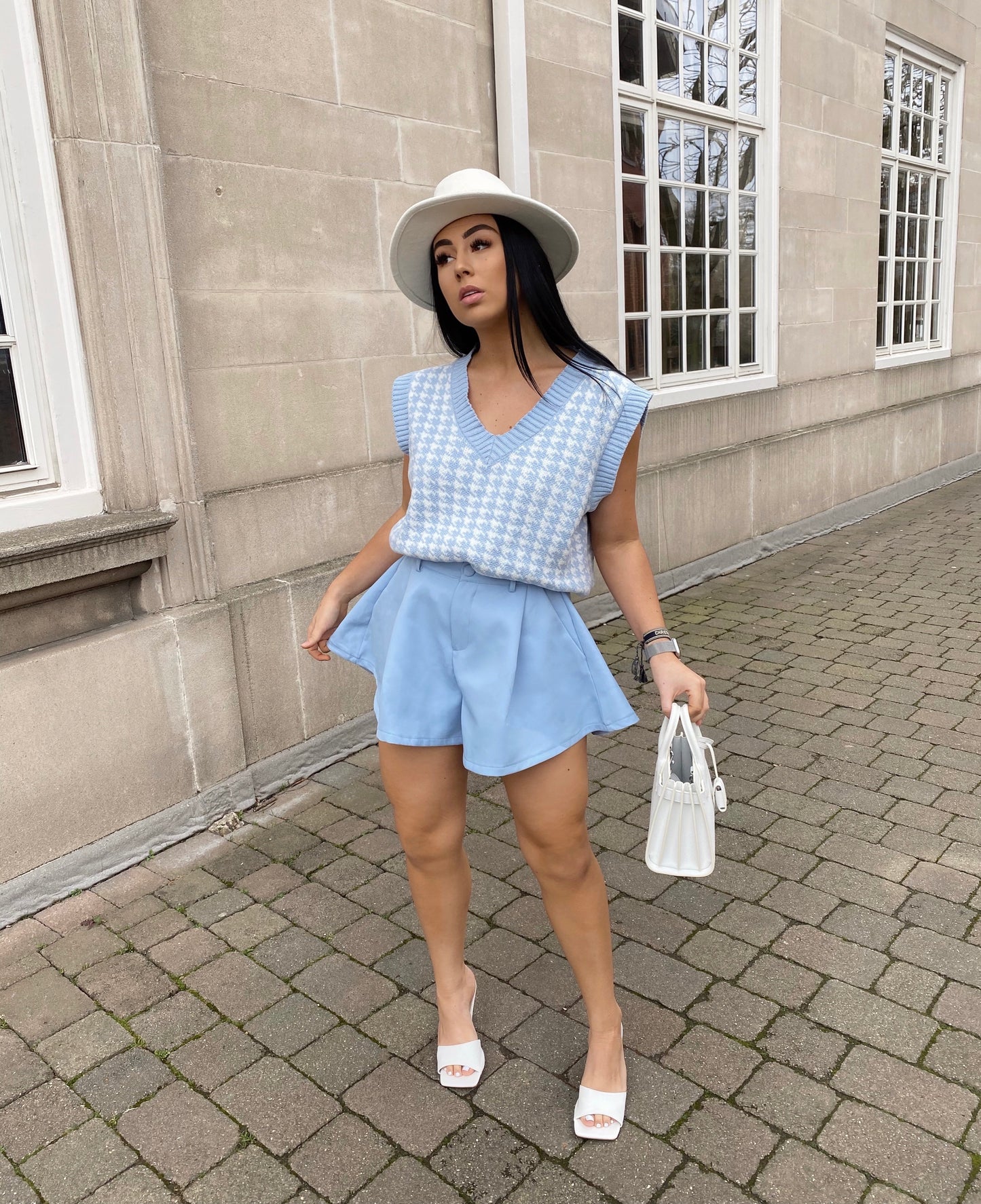 BABY BLUE KNIT CHECK VEST