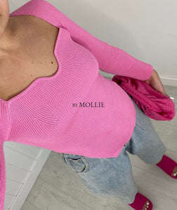 BABY PINK SWEETHEART KNIT TOP