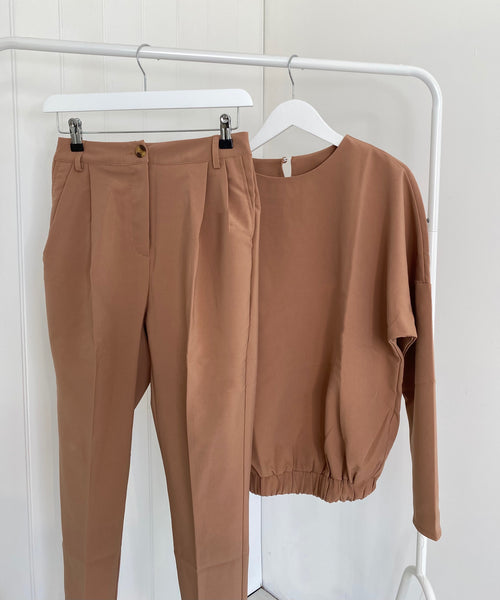 CAMEL BLOUSE AND TROUSER SUIT CO-ORD