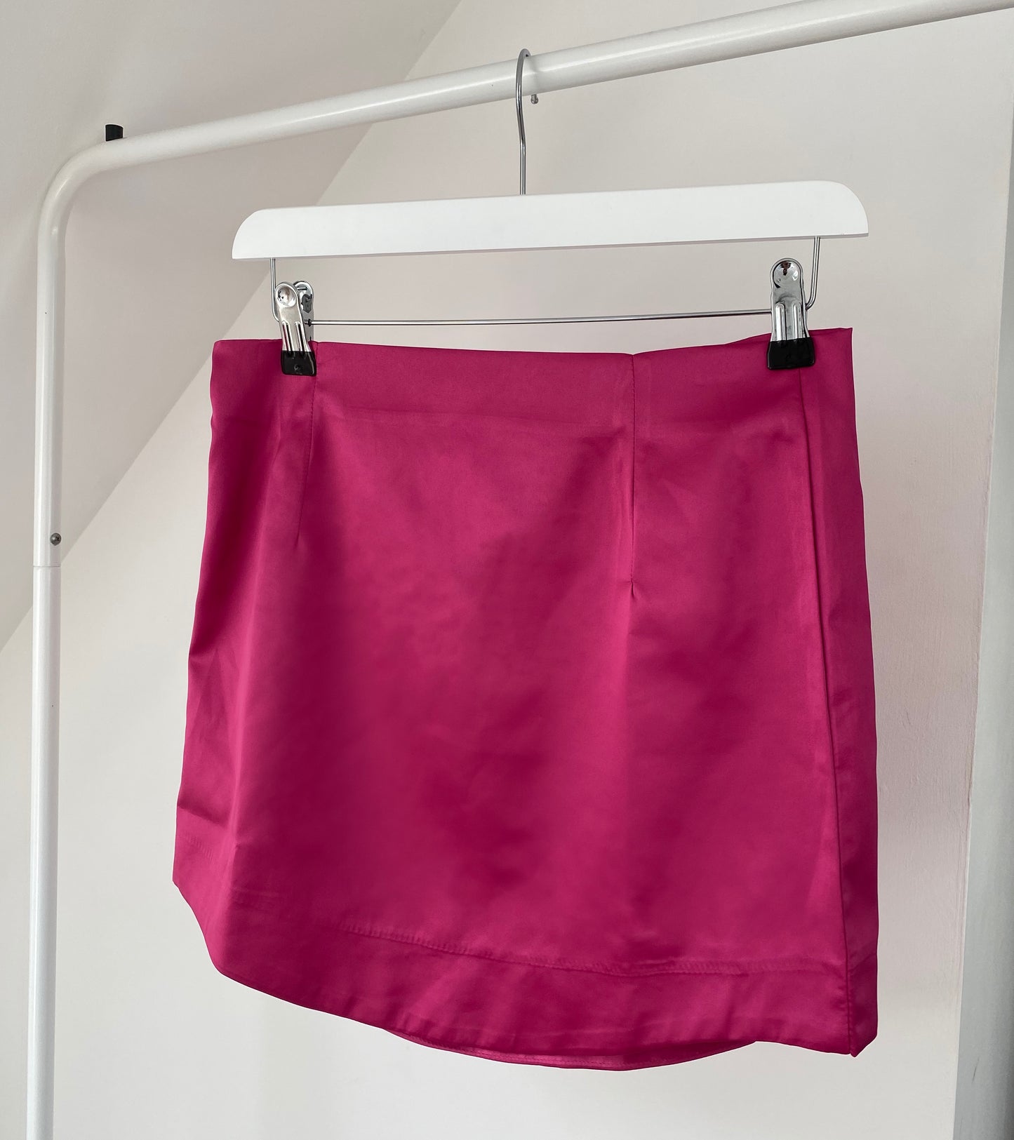 PINK SATIN MINI SKIRT