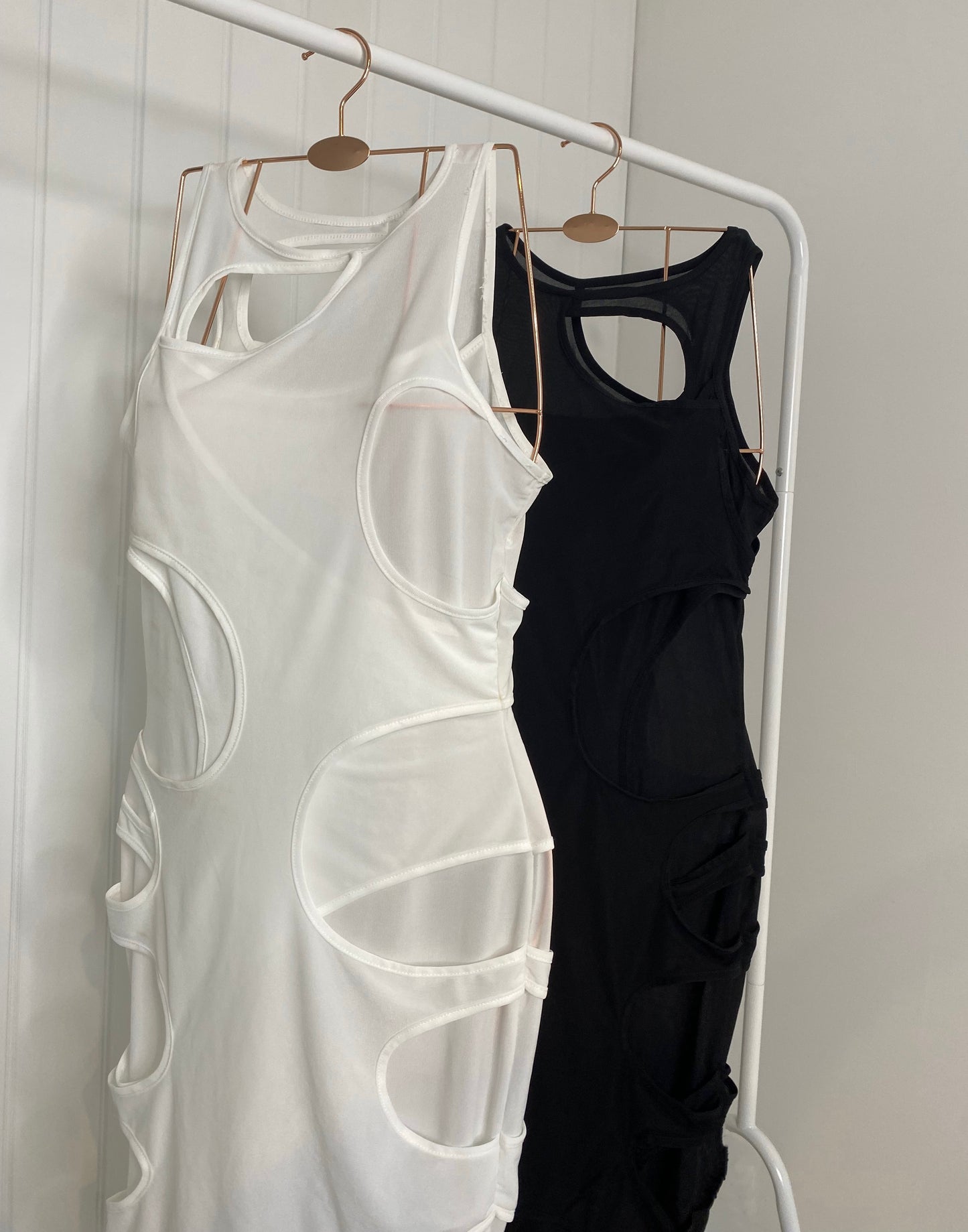 MULTILAYER MESH MIDAXI DRESS