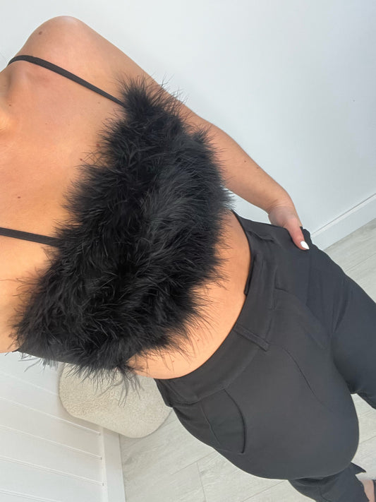 BLACK FEATHER FRONT CROP TOP