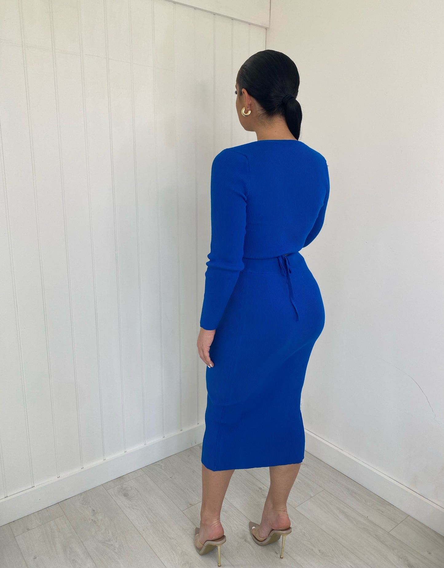 BLUE LONG SLEEVE KNIT TOP AND SKIRT CO-ORD